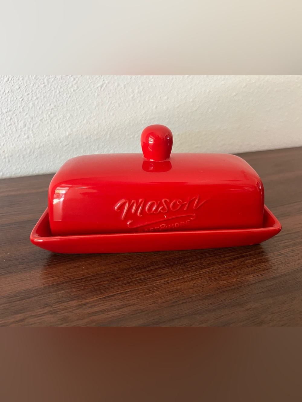 Mason Craft & More Red Ceramic Covered Butter Dish w/ Lid, Rectangle Tray